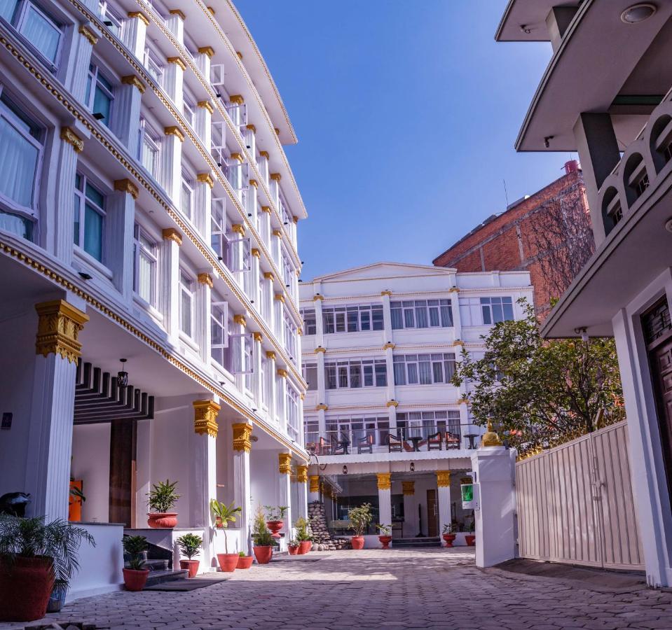 Durbar Hotel & Residence Kathmandu Exteriör bild