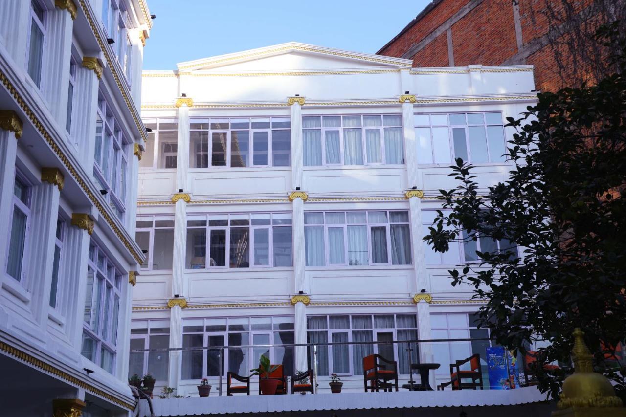 Durbar Hotel & Residence Kathmandu Exteriör bild