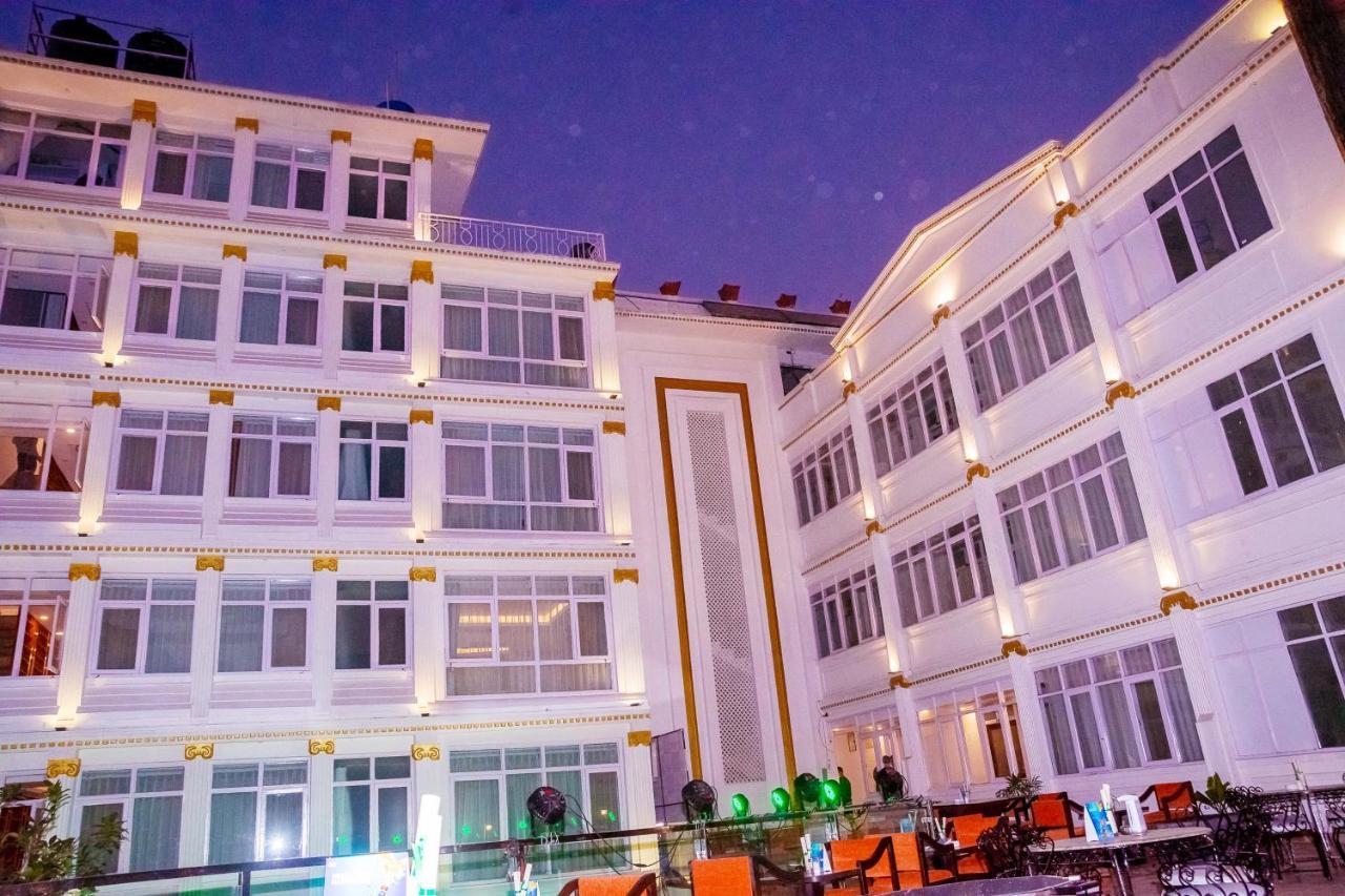 Durbar Hotel & Residence Kathmandu Exteriör bild