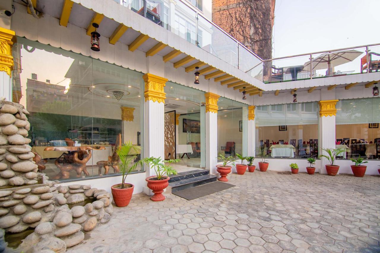 Durbar Hotel & Residence Kathmandu Exteriör bild