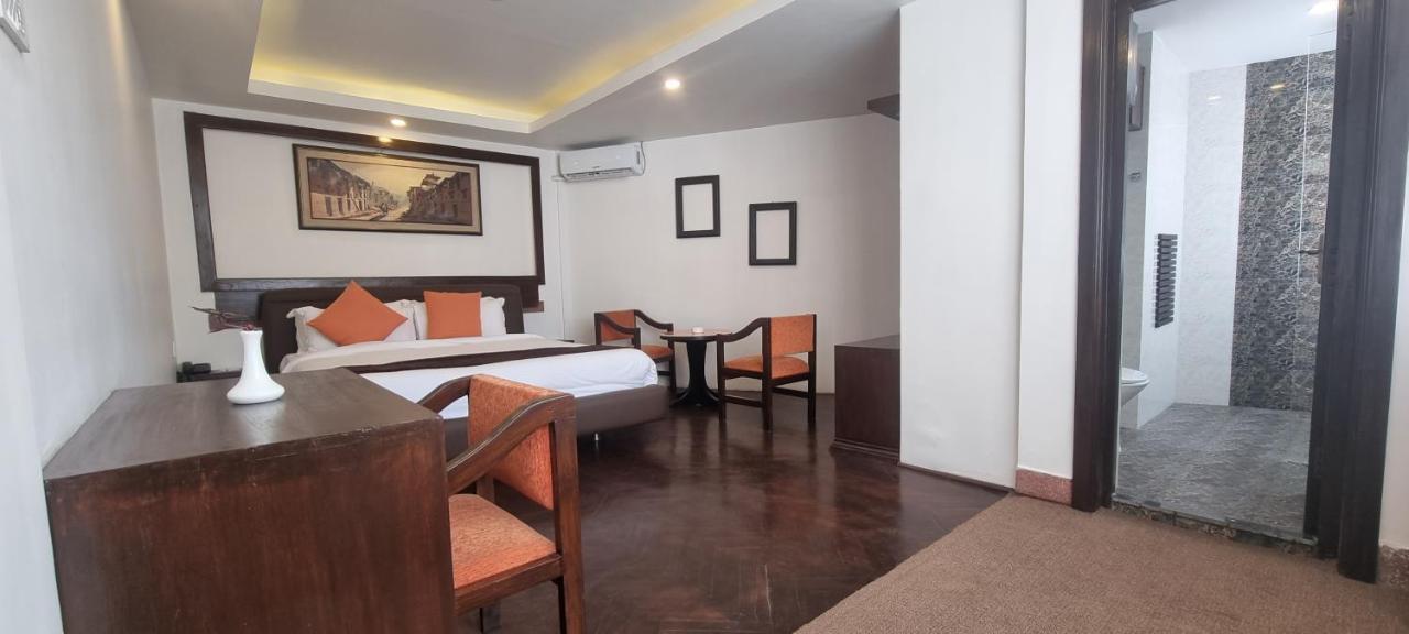 Durbar Hotel & Residence Kathmandu Exteriör bild
