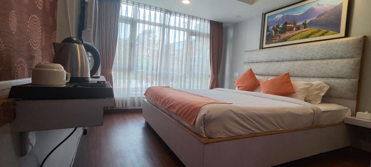 Durbar Hotel & Residence Kathmandu Exteriör bild