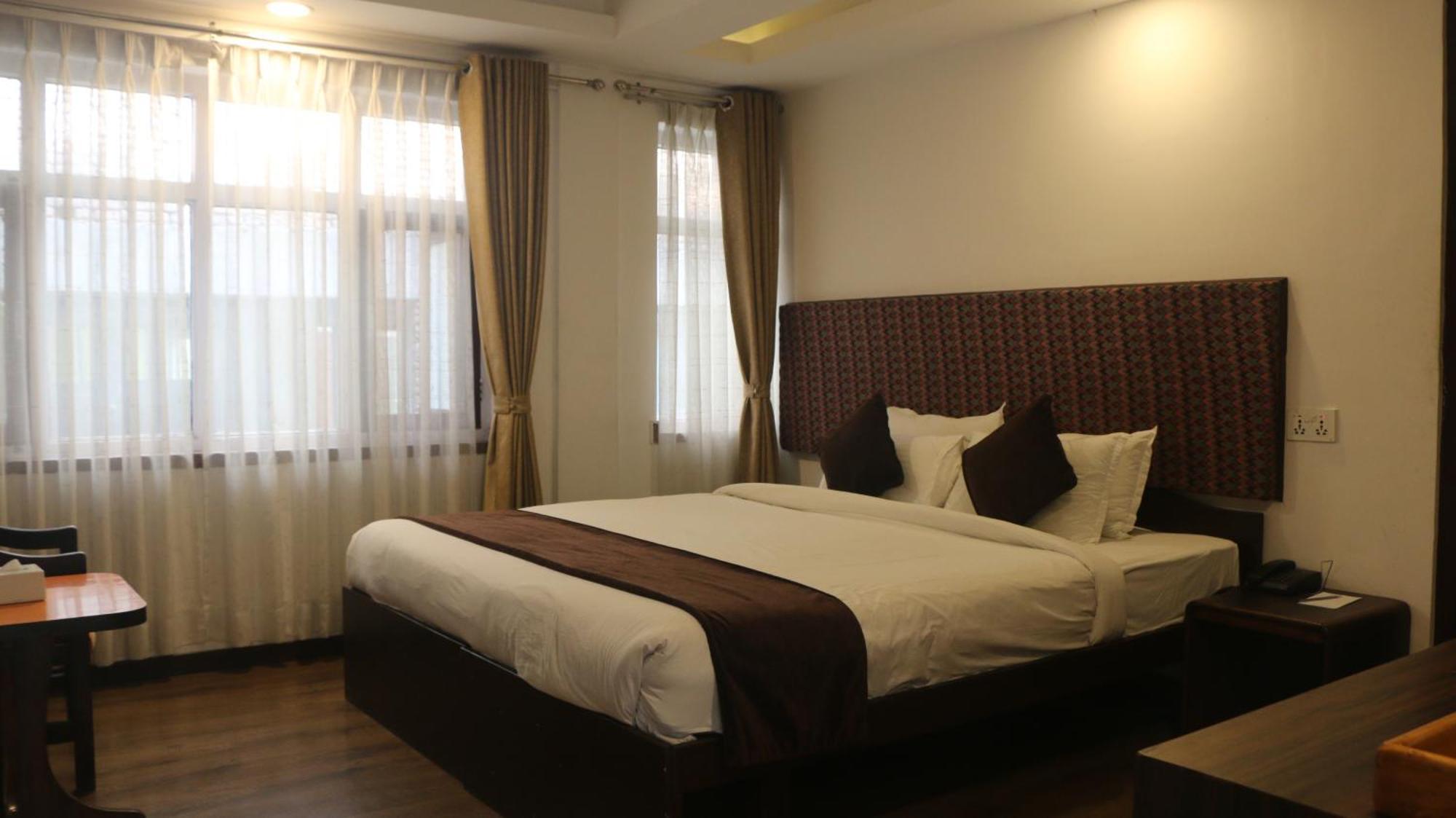Durbar Hotel & Residence Kathmandu Exteriör bild